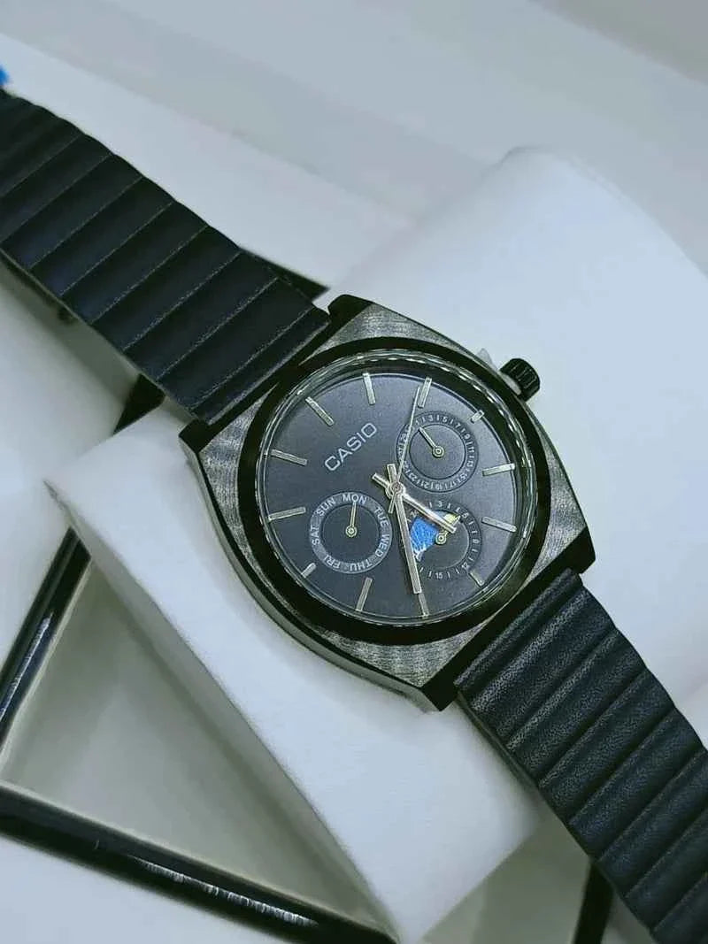 CA Men's Minimalist Dress Watch | Sapphire Crystal Glass & Luminous Hands