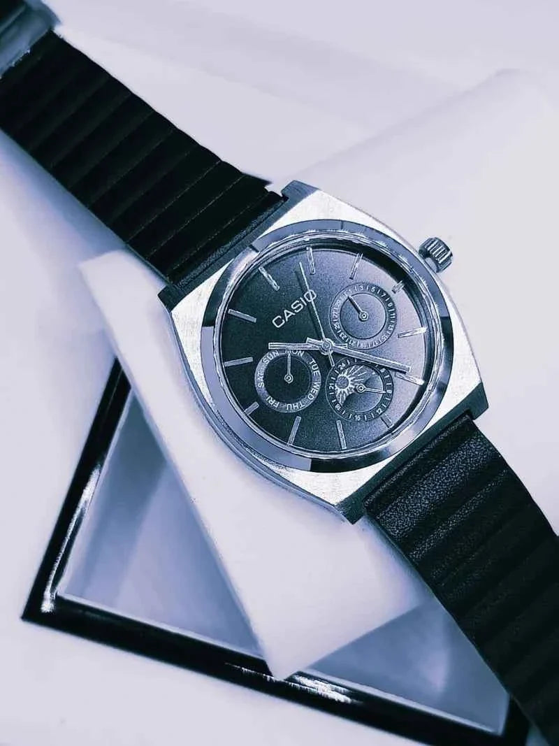CA Men's Minimalist Dress Watch | Sapphire Crystal Glass & Luminous Hands