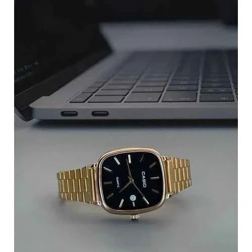 Casio Vintage Square Analog Watch | Stainless Steel Bracelet & Sunburst Green Dial